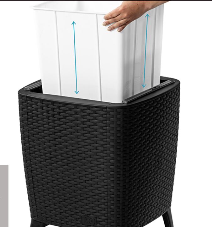 MESA HIELERA CON CAPACIDAD PARA 28 LITROS, COLOR TABACO, ALTO 58 CM, ANCHO 41.5 CM, LARGO 41.5 CM