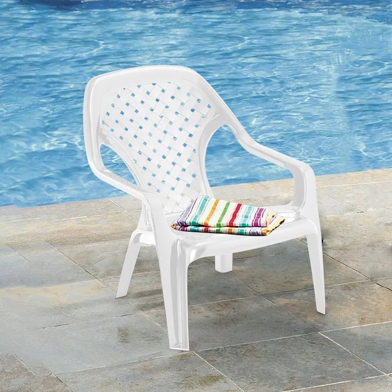 SILLA PLAYERA CREMA