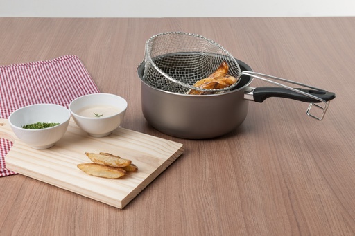 [7014/389] LINEA CHILLI - EN ALUMINIO - FREIDORA C/CESTILLO Ø20CM 2,65L PLATA 